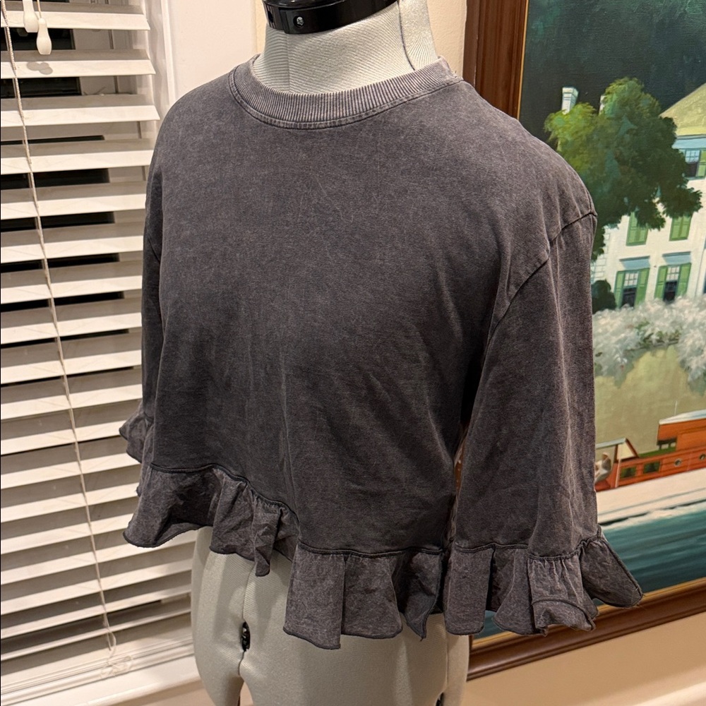 Zara 100% cotton Charcoal Ruffle Hem Crop Top